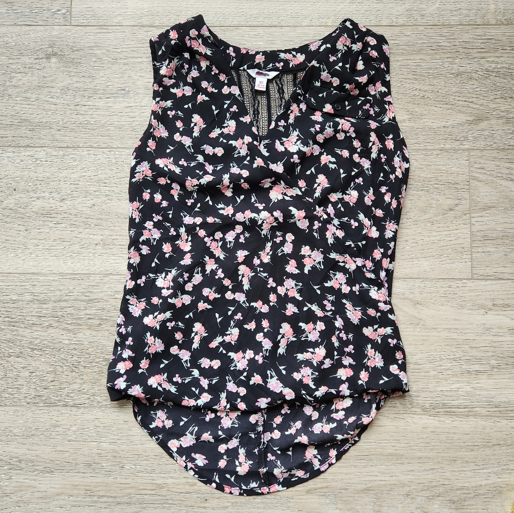Candies Black Pink Floral Lace Top Womens Xs Sleeveless Faux Wrap High Low